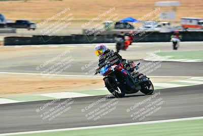 media/Sep-07-2025-TrackXperience (Sun) [[ee17e62fad]]/Level 1/Session 4 (Lower Chicane)/